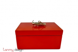 Orange rectangular box with mantis 11*17*H8cm